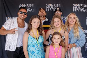 Meet and Greet - SonRise Music Festival 9-13-2025 at 34th St Park in VA Beach. Photo Annette Holloway Photography for SonRise