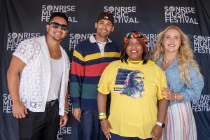 Meet and Greet - SonRise Music Festival 9-13-2025 at 34th St Park in VA Beach. Photo Annette Holloway Photography for SonRise